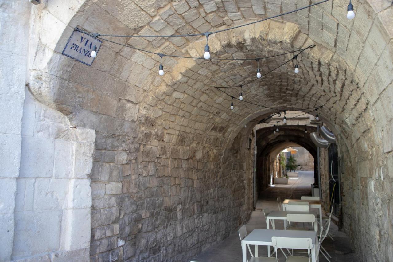 Casa Vacanza Da Dina Модика Экстерьер фото