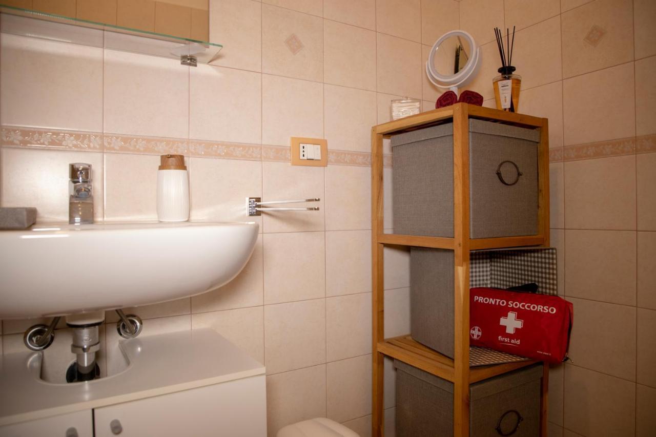 Casa Vacanza Da Dina Модика Экстерьер фото